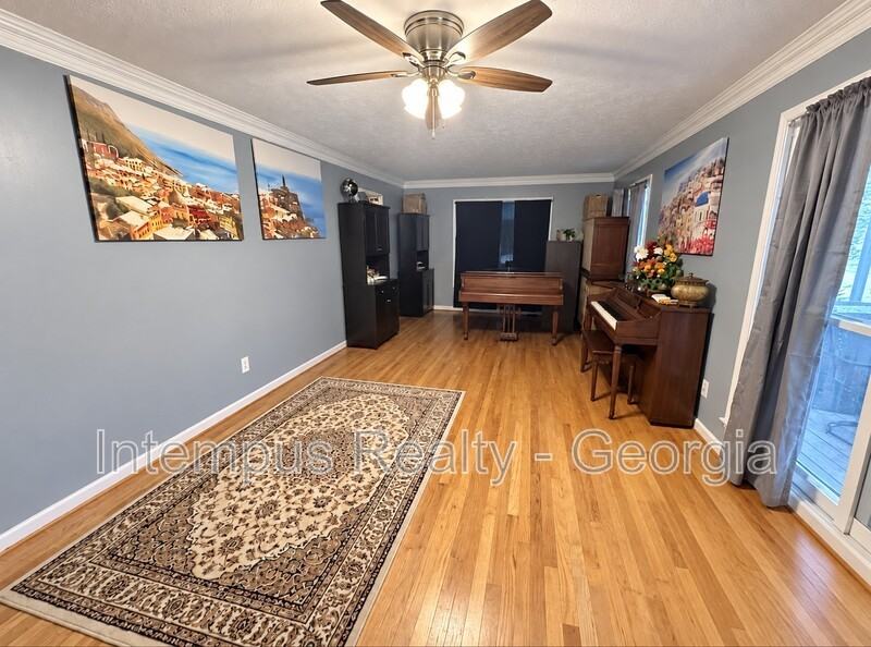 2830 Shiloh Way - Photo 5 of 12