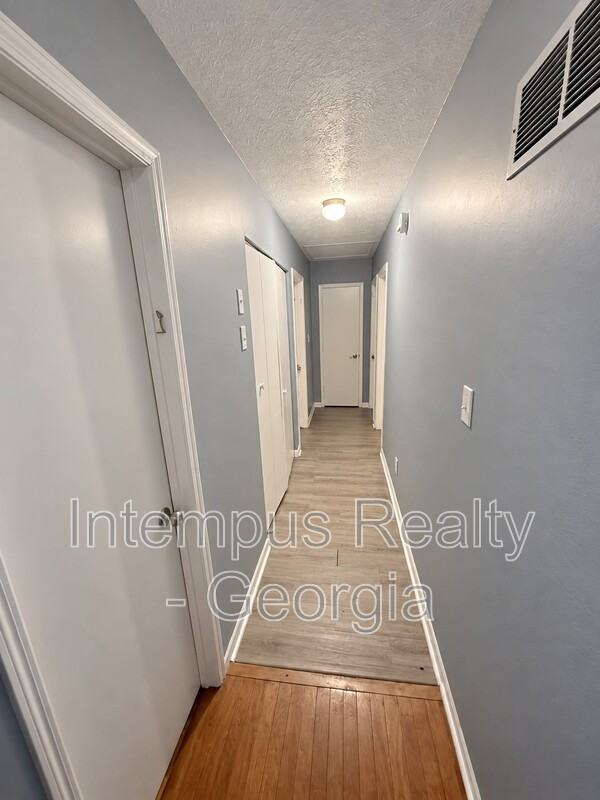2830 Shiloh Way - Photo 7 of 12