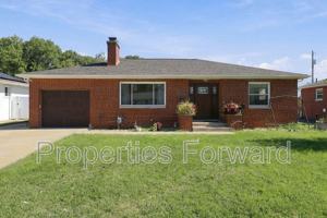 featured image of 330 Topsfield Rd