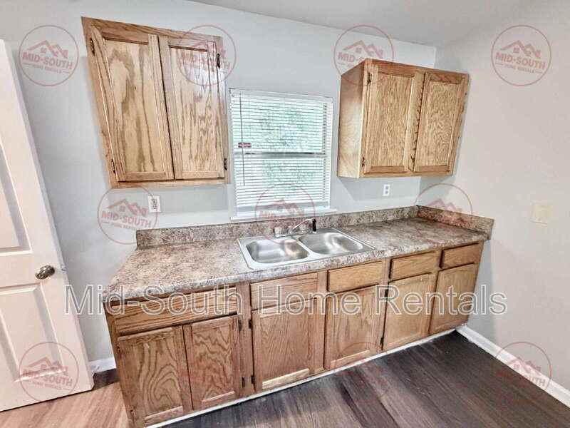 3500 Hallbrook St - Photo 7 of 19