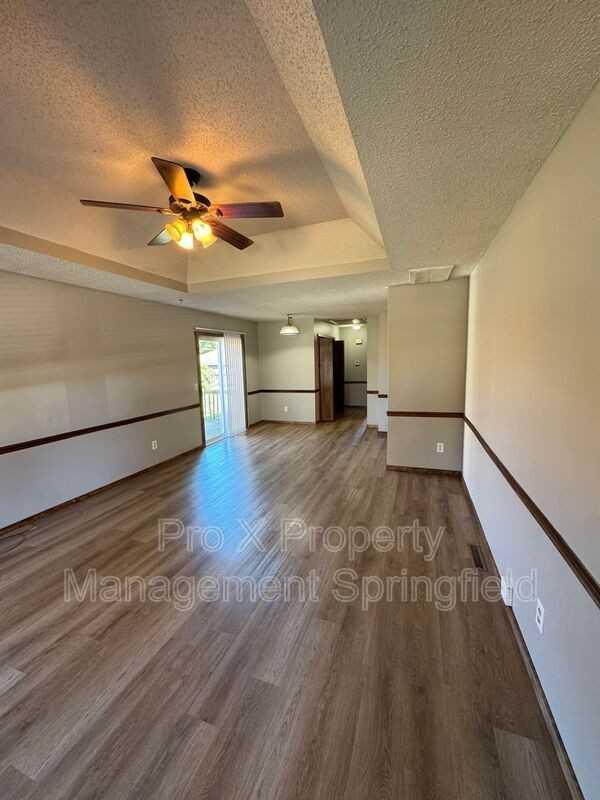 3724 E Farm Lane Rd - Photo 3 of 19