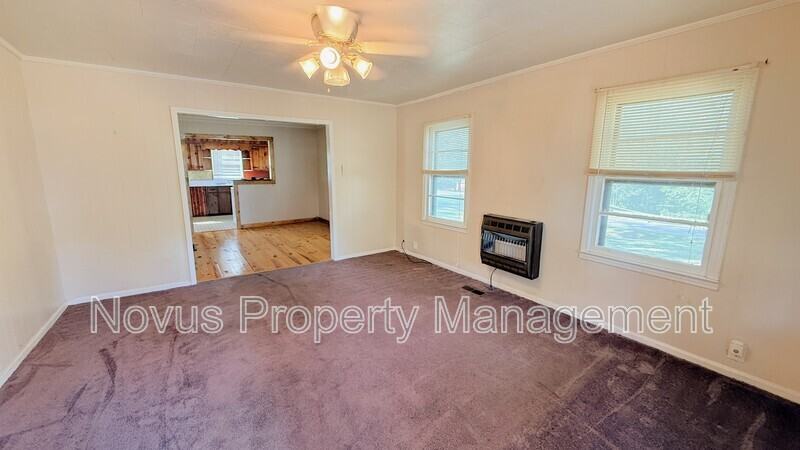 126 Kiker St - Photo 2 of 12