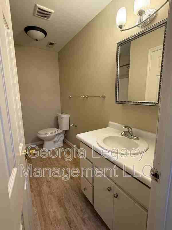 62 Creek Side Dr - Photo 3 of 9