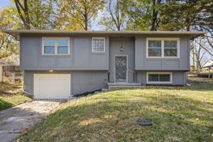 featured image of 727 Acorn St