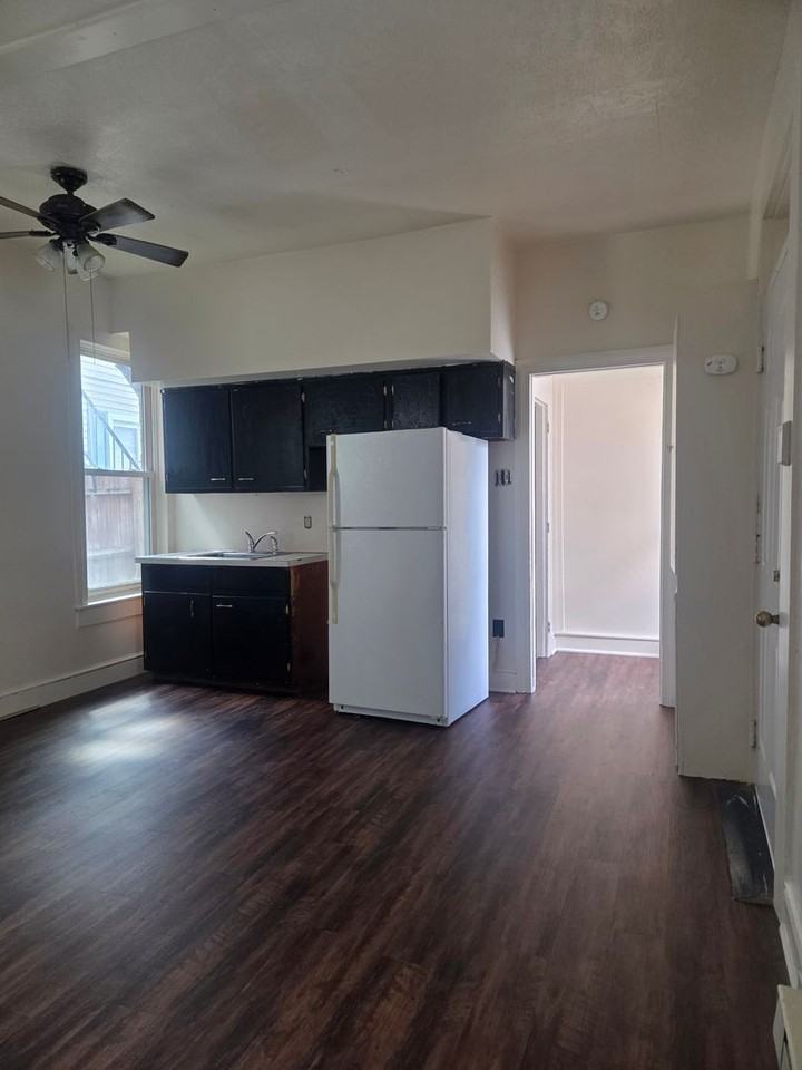 540 W. MARKET STREET - Photo 2 of 11