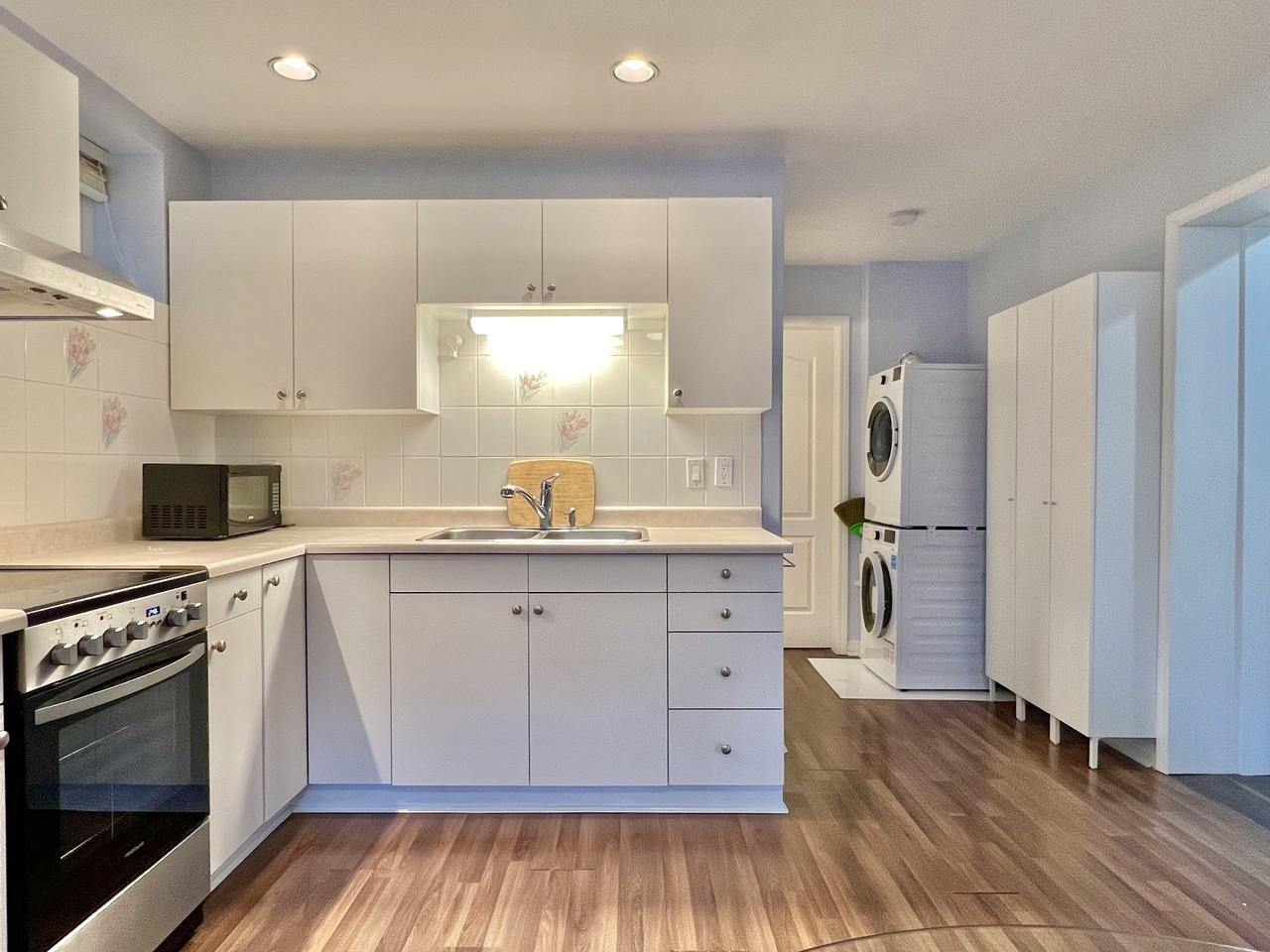 183 North Howard Avenue - Photo 7 of 19