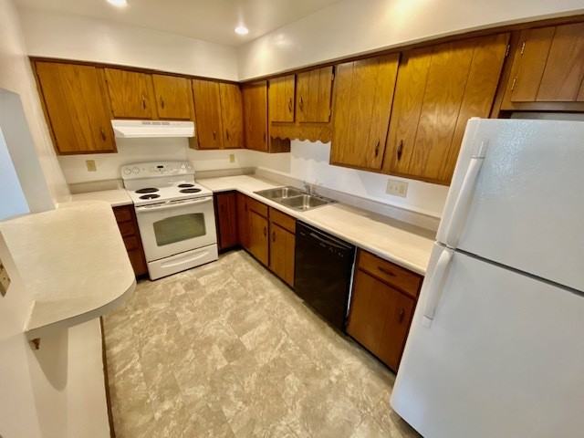 West Briar Apartments* - Photo 5 of 6