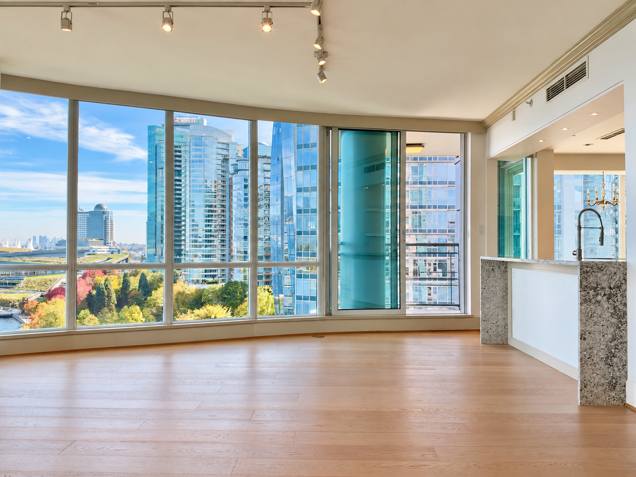 323 Jervis Street #1202 - Photo 3 of 24