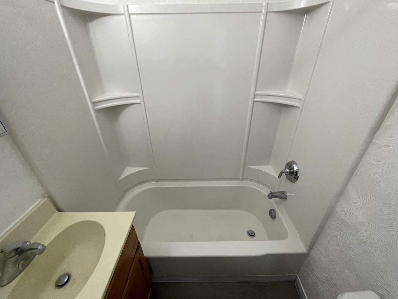 1621 9th Street #8 - Photo 6 of 11