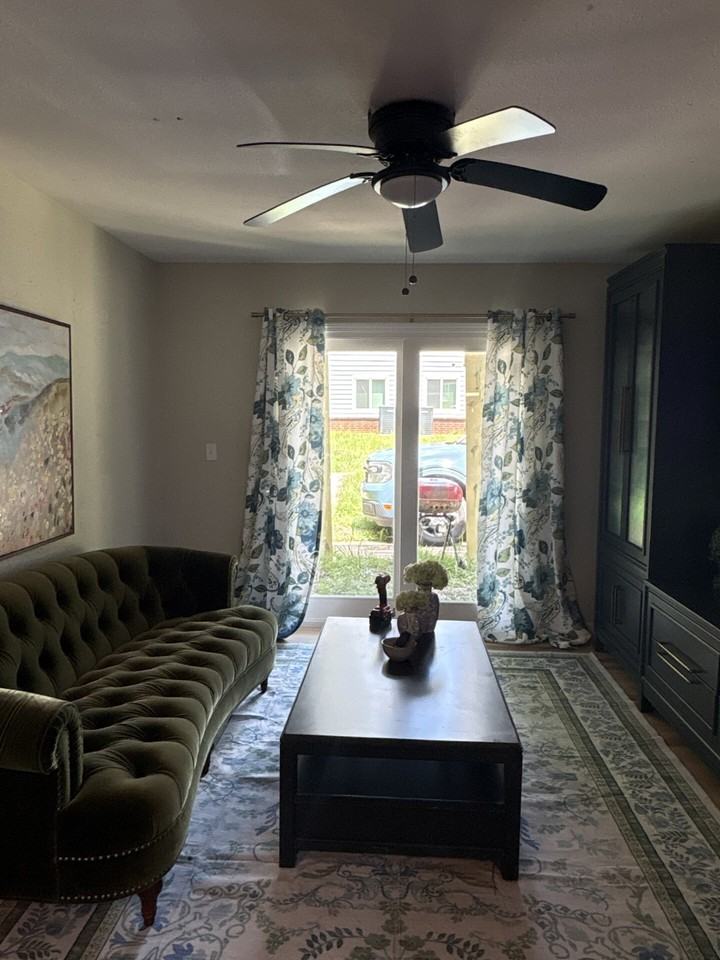 850 Field Avenue Northwest - Photo 2 of 16
