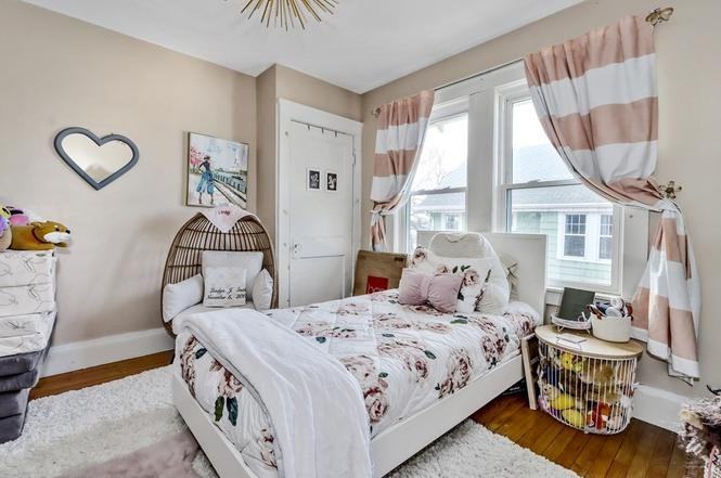 47 Gardner St #1 - Photo 2 of 4