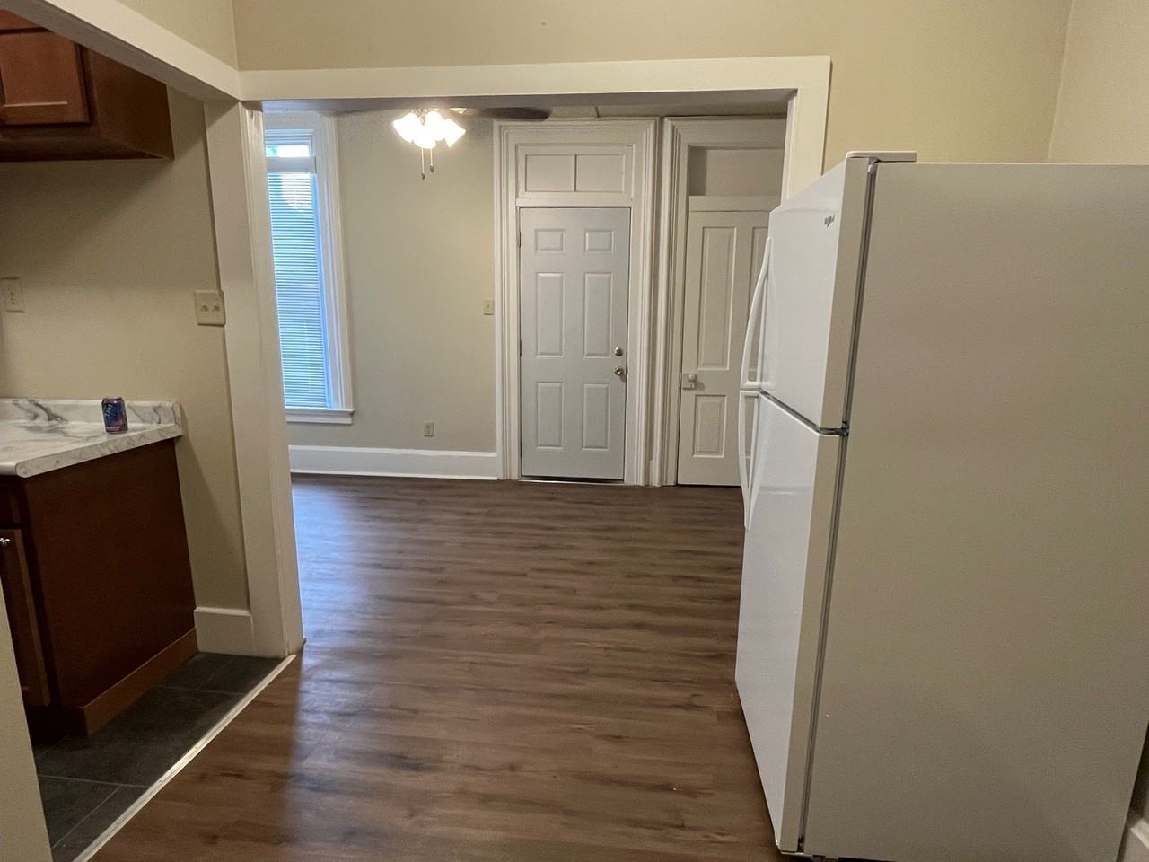928 S 2nd Street - Photo 4 of 11