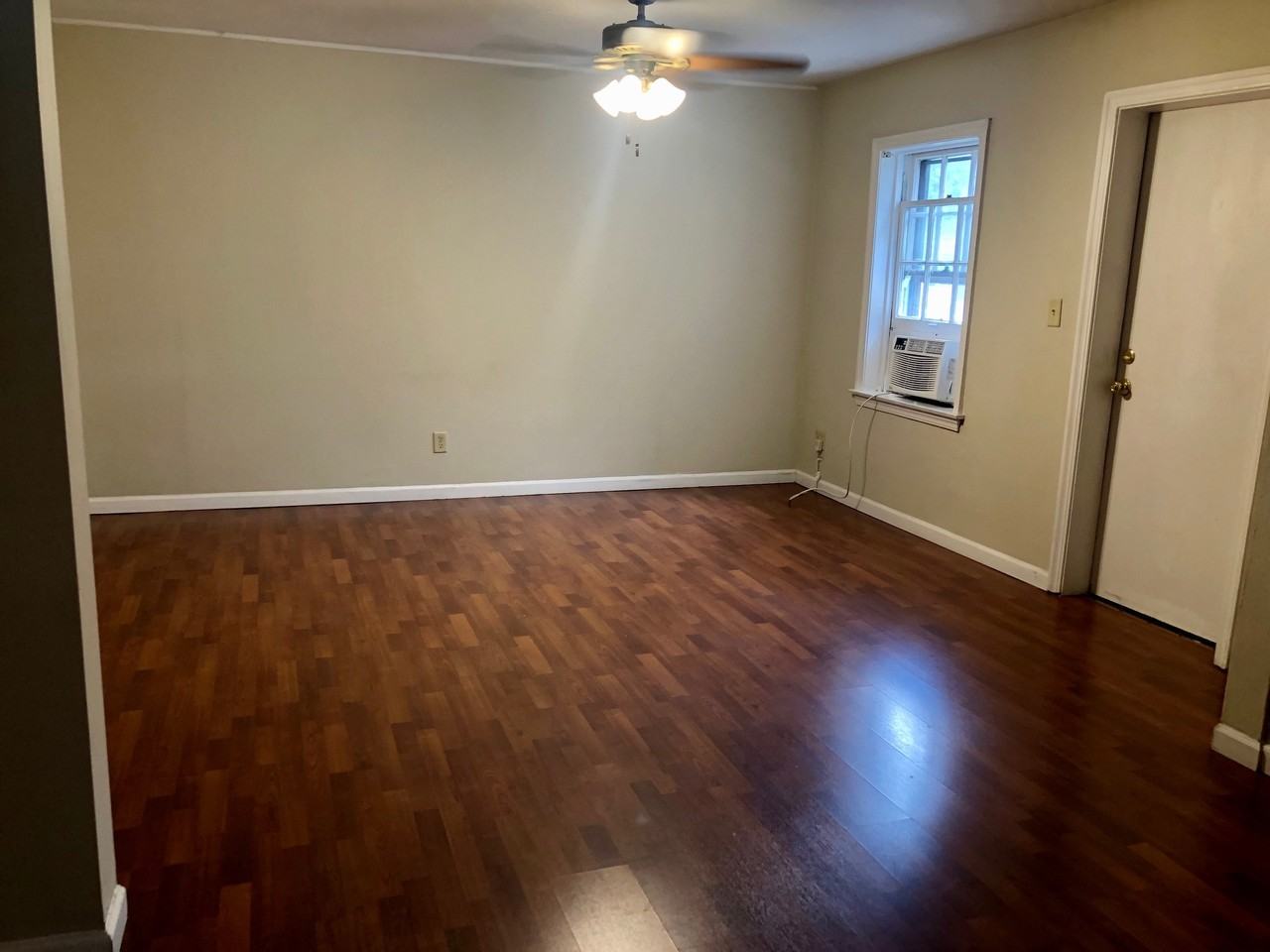 945 S 2nd Street - Photo 2 of 10