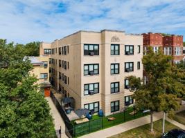 featured image of 1546 W Jonquil Ter