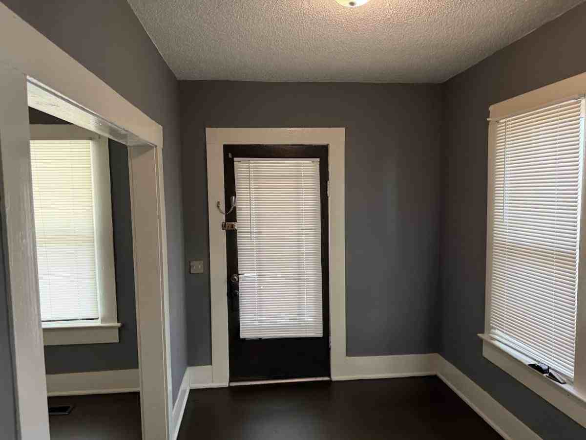 1237 Elm Ave - Photo 6 of 6