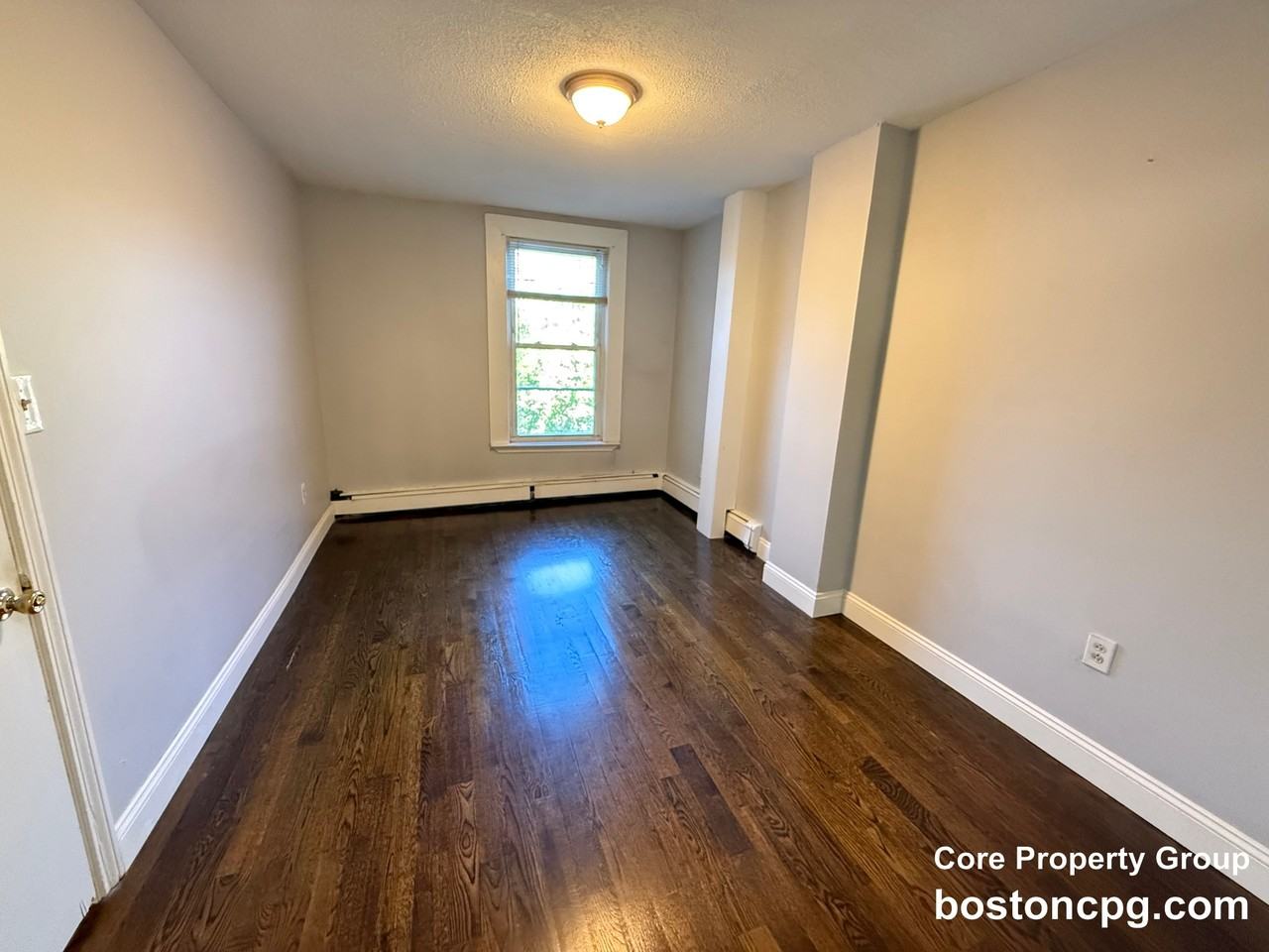 14 Cross St E #2 - Photo 5 of 23