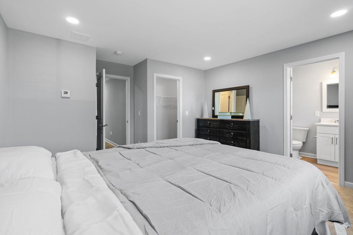 33 Mirabel Ct - Photo 5 of 29
