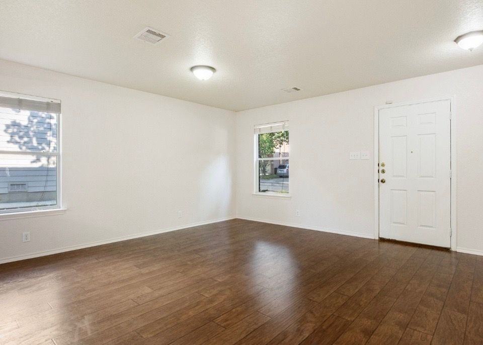 7908 Midnight Stage - Photo 2 of 11