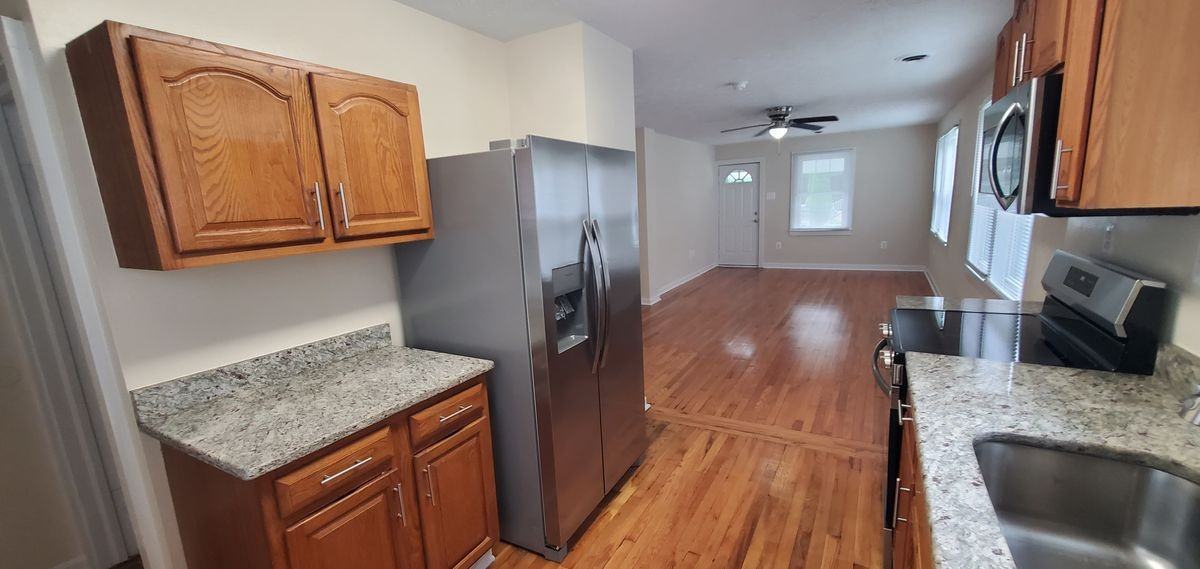 518 Carter St - Photo 4 of 19