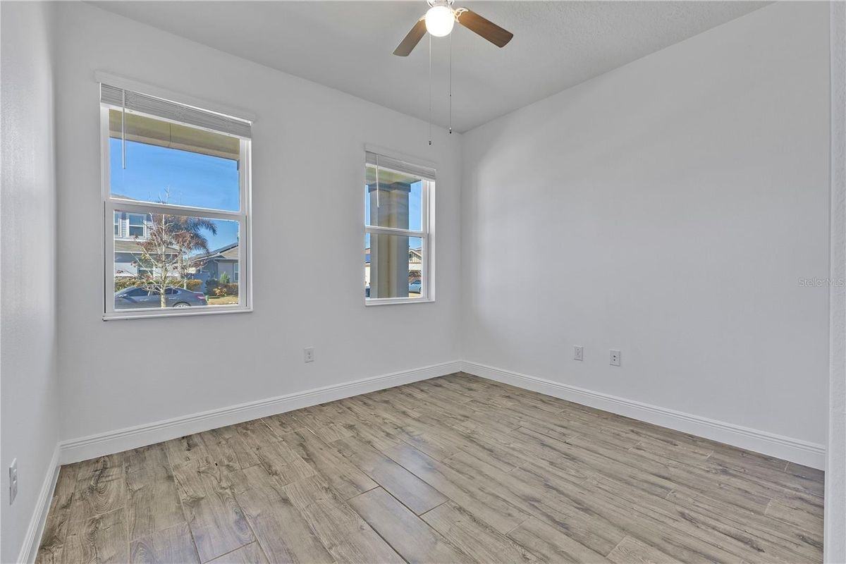 5424 Marylebone Dr - Photo 2 of 15