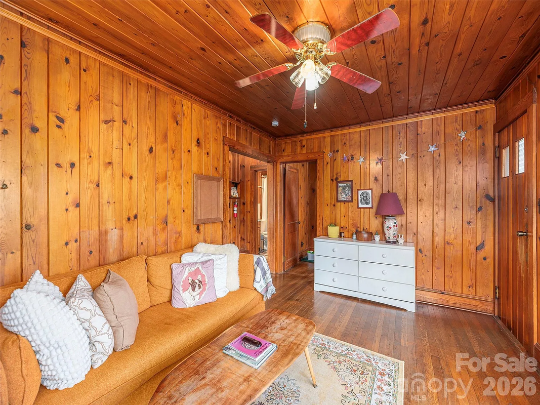 30 Zemery Ln - Photo 4 of 9