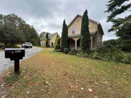 featured image of 206 Chester Rd