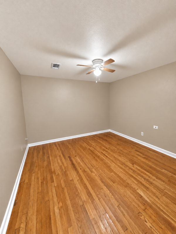 5220 Avenue A - Photo 4 of 11
