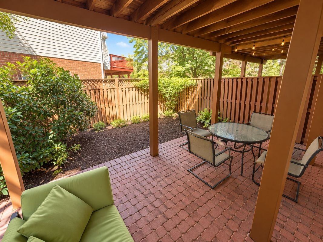 4210 Lower Park Dr - Photo 2 of 10