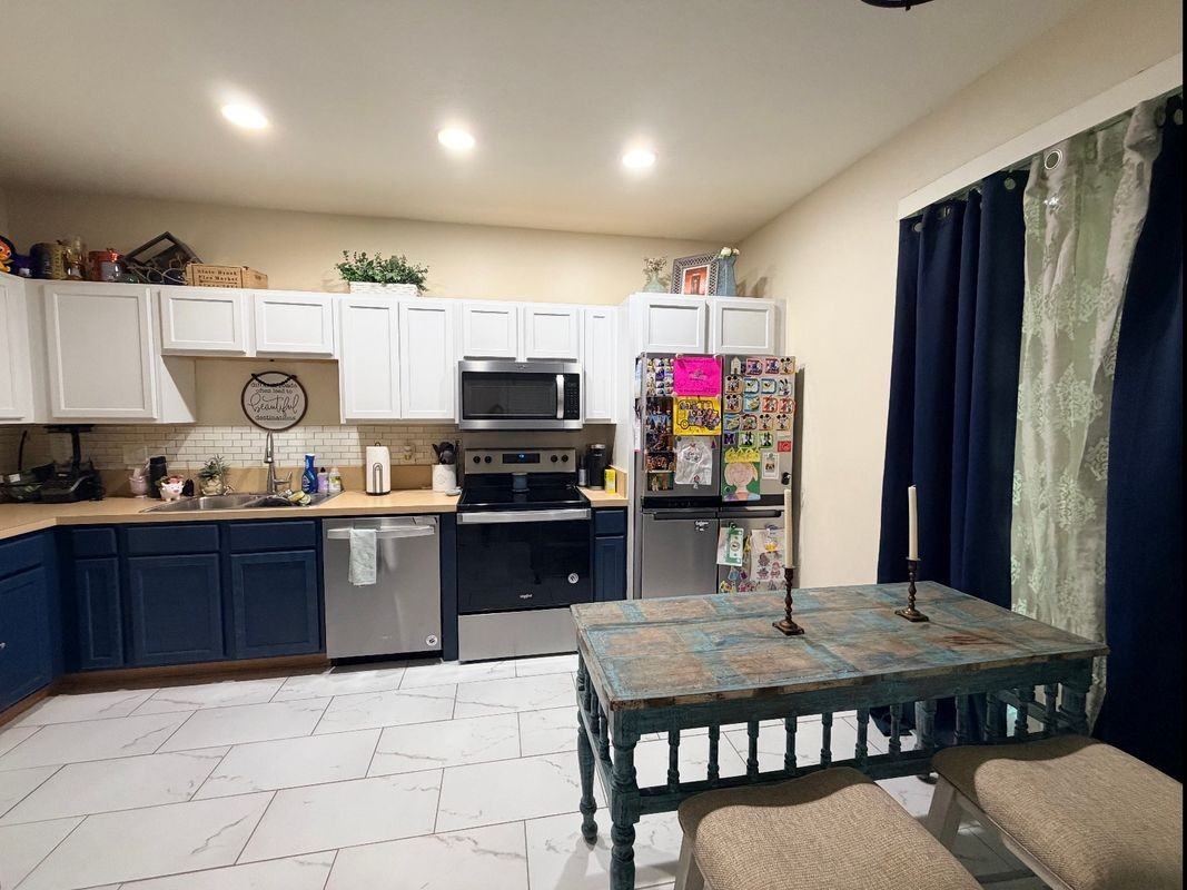 10024 Ravello Blvd - Photo 2 of 6