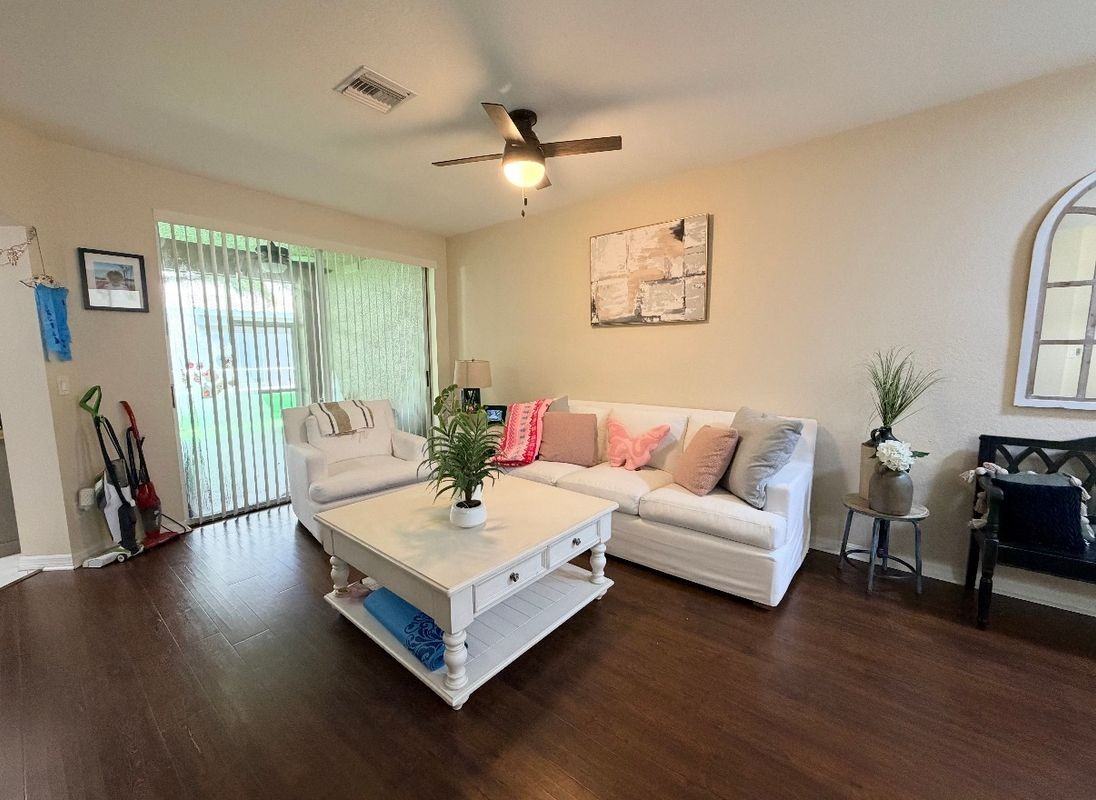 10024 Ravello Blvd - Photo 3 of 6