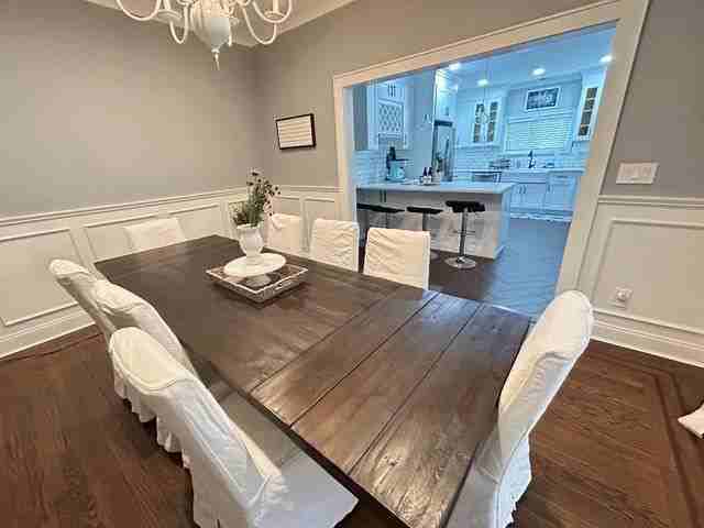 324 Hayward Ave - Photo 2 of 5