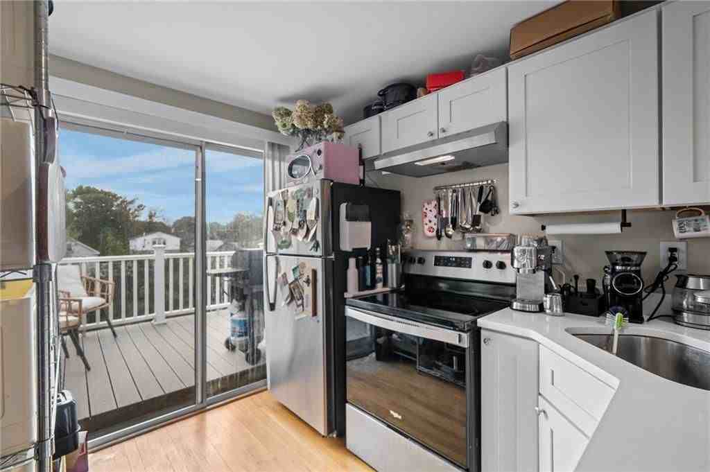 30 Gould St ##3 - Photo 6 of 23