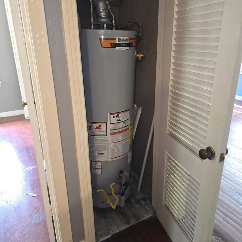 615 Lynn Ave - Photo 5 of 17