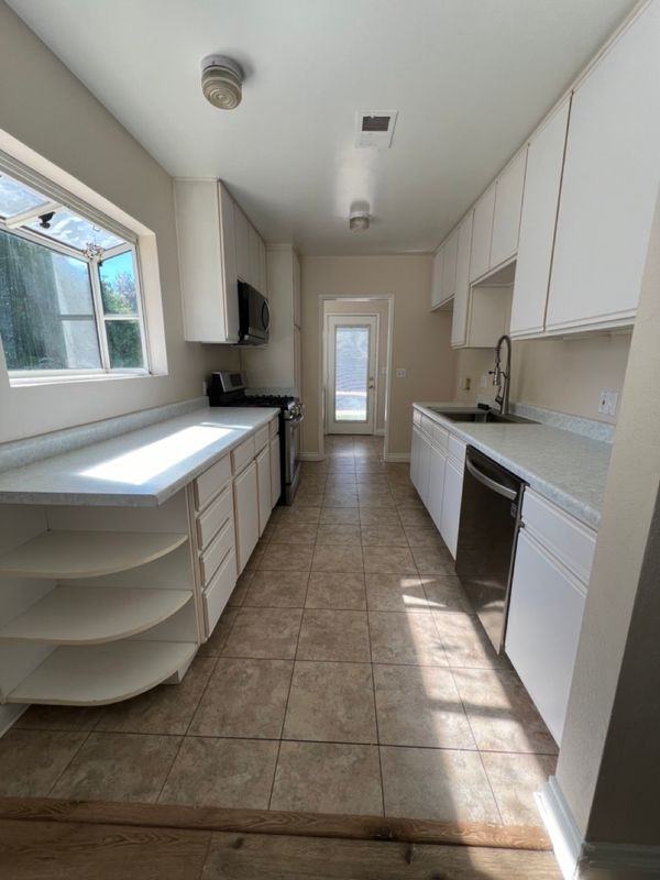 4130 Alamo St - Photo 2 of 14