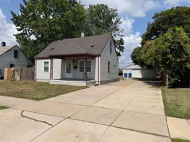 featured image of 12737 Couwlier Ave