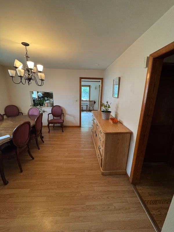 5634 North Ln - Photo 5 of 33