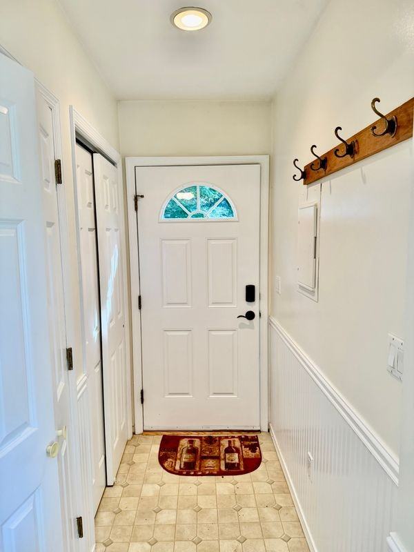 25 Cypress Ln - Photo 2 of 15
