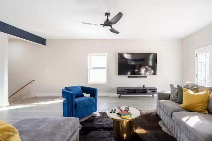 1476 Norris Pl Nw - Photo 4 of 26