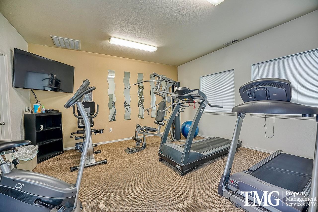 Aaron Ridge Apartments - Photo 6 of 43