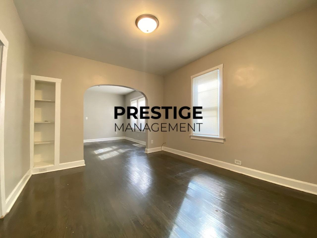 4907 Tod Ave - Photo 2 of 10