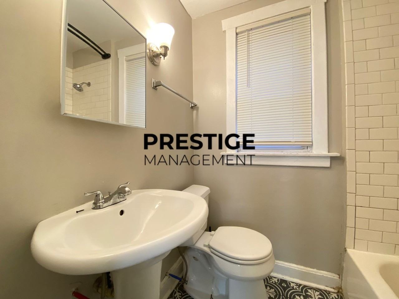 4907 Tod Ave - Photo 7 of 10