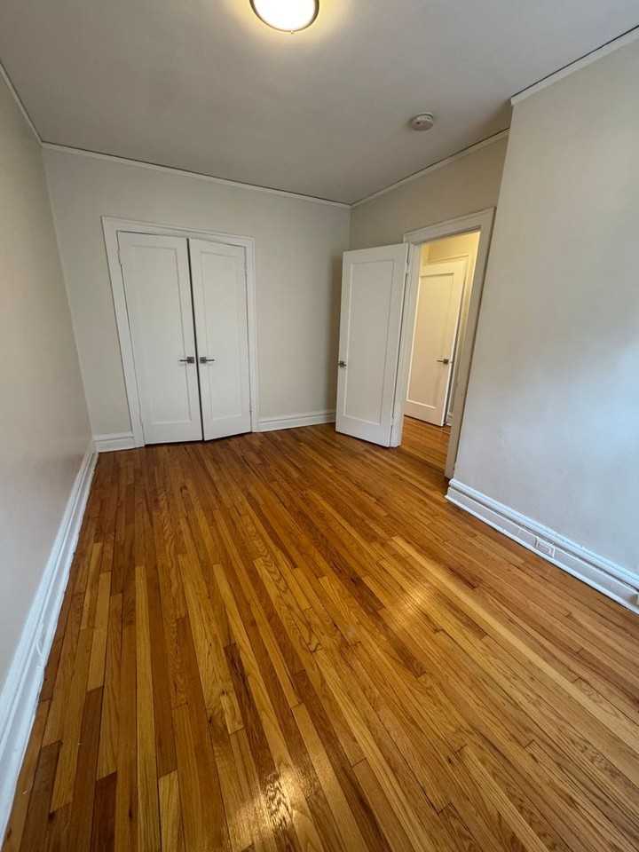 511 Lee St #3 - Photo 6 of 17
