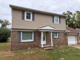306 Oak St - Photo 1 of 1