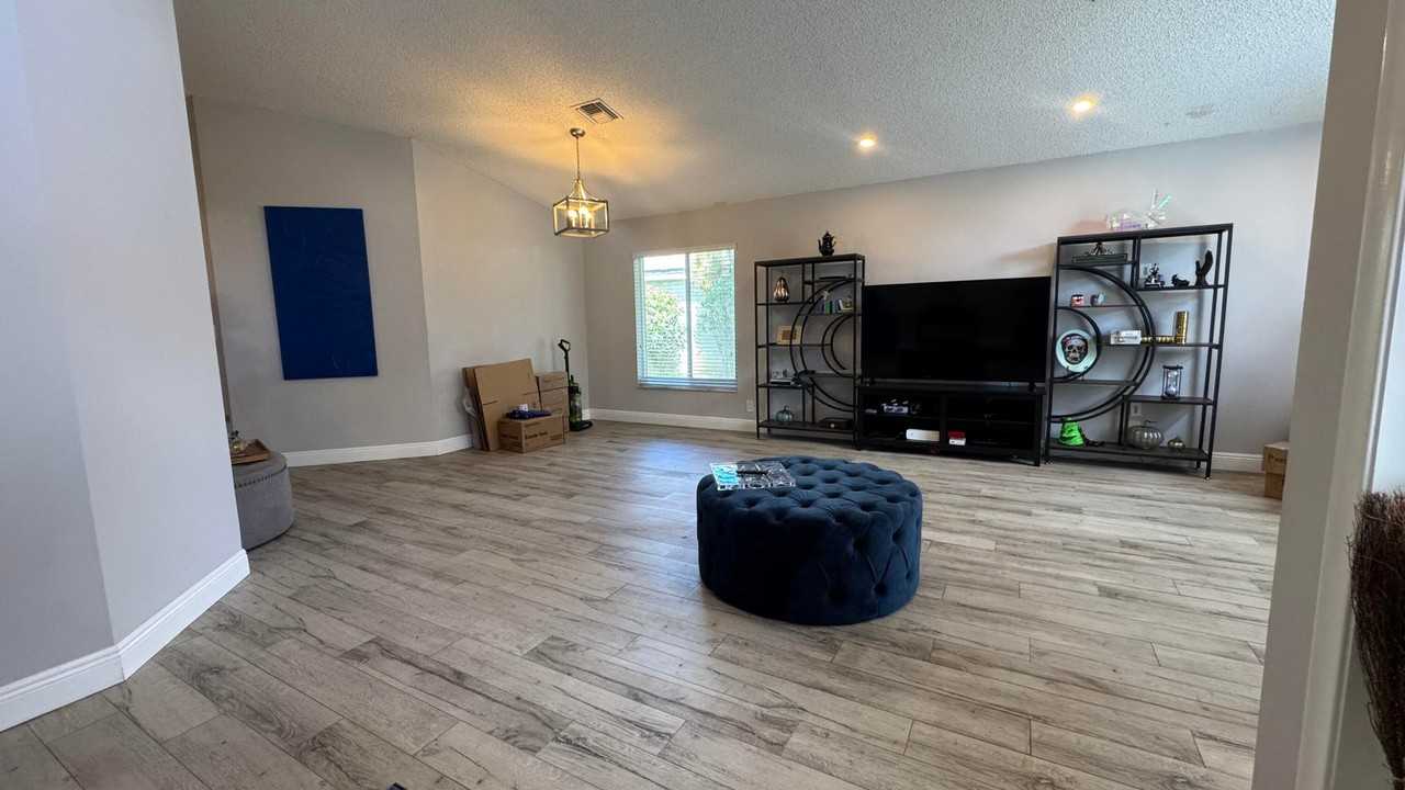 8610 Tourmaline Blvd - Photo 2 of 15