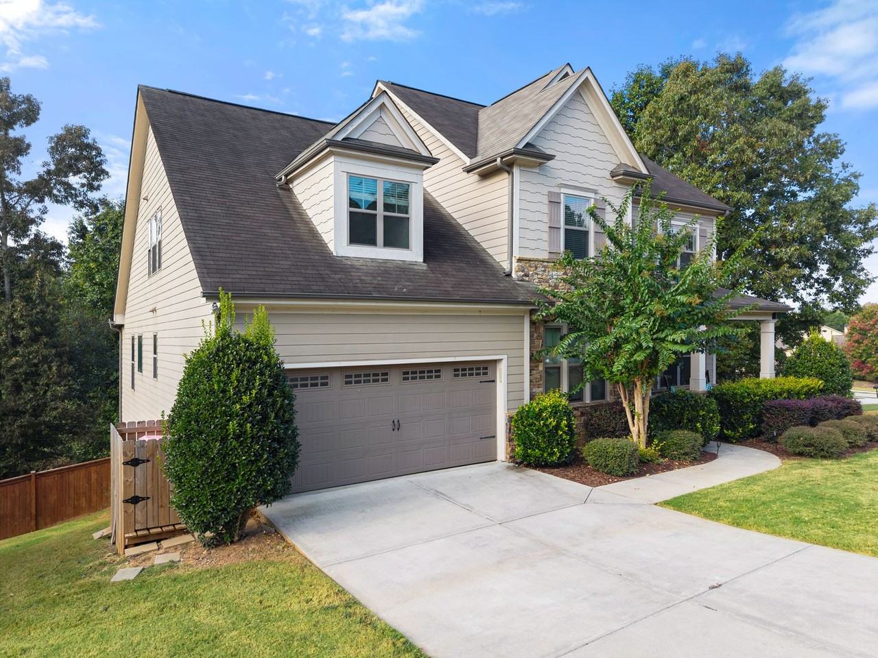 5830 Mulberry Holw - Photo 3 of 50