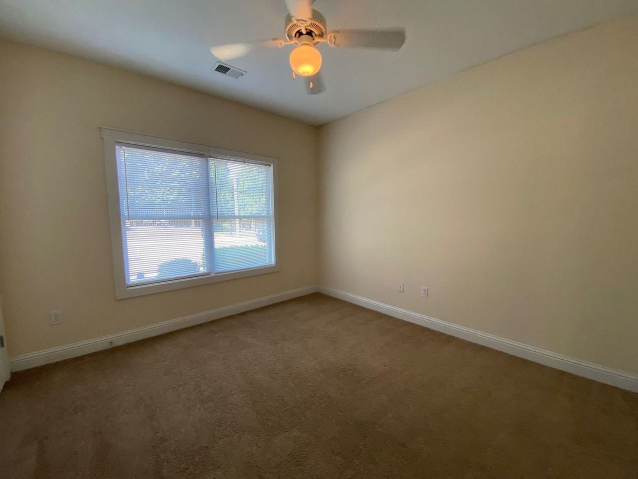 118 Magnolia Bluff Dr - Photo 4 of 13