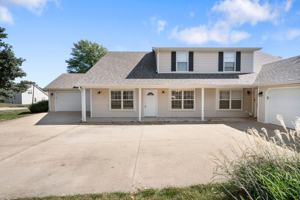 featured image of 1704 Juniper Dr