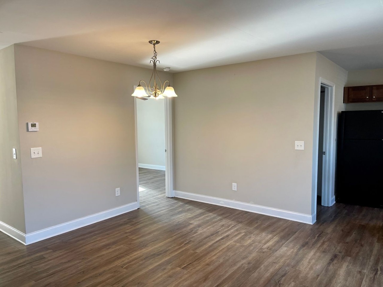 908 Martin Luther King Jr Blvd - Photo 3 of 6
