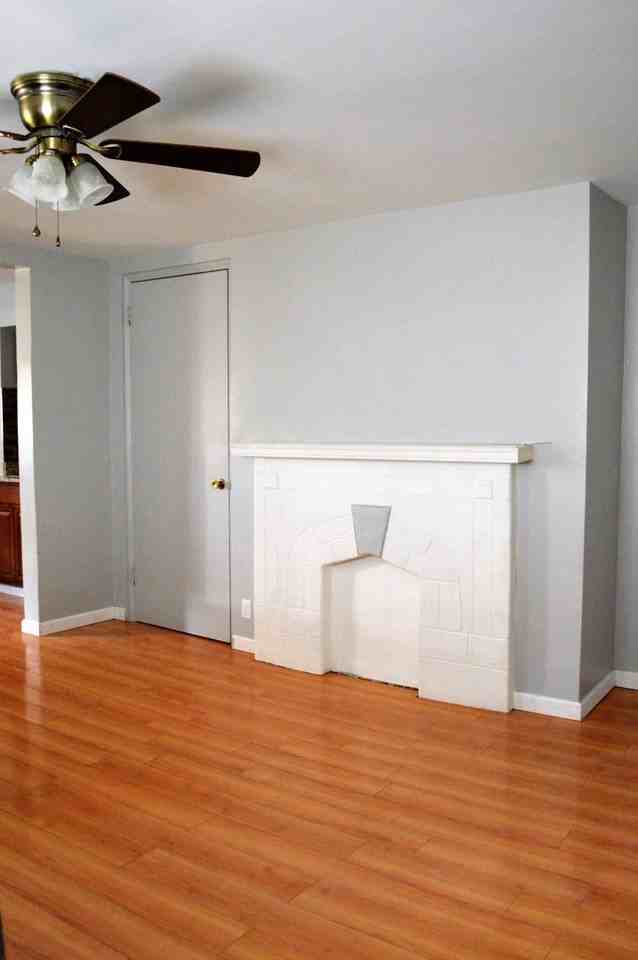 110 S 16th St - Photo 3 of 7