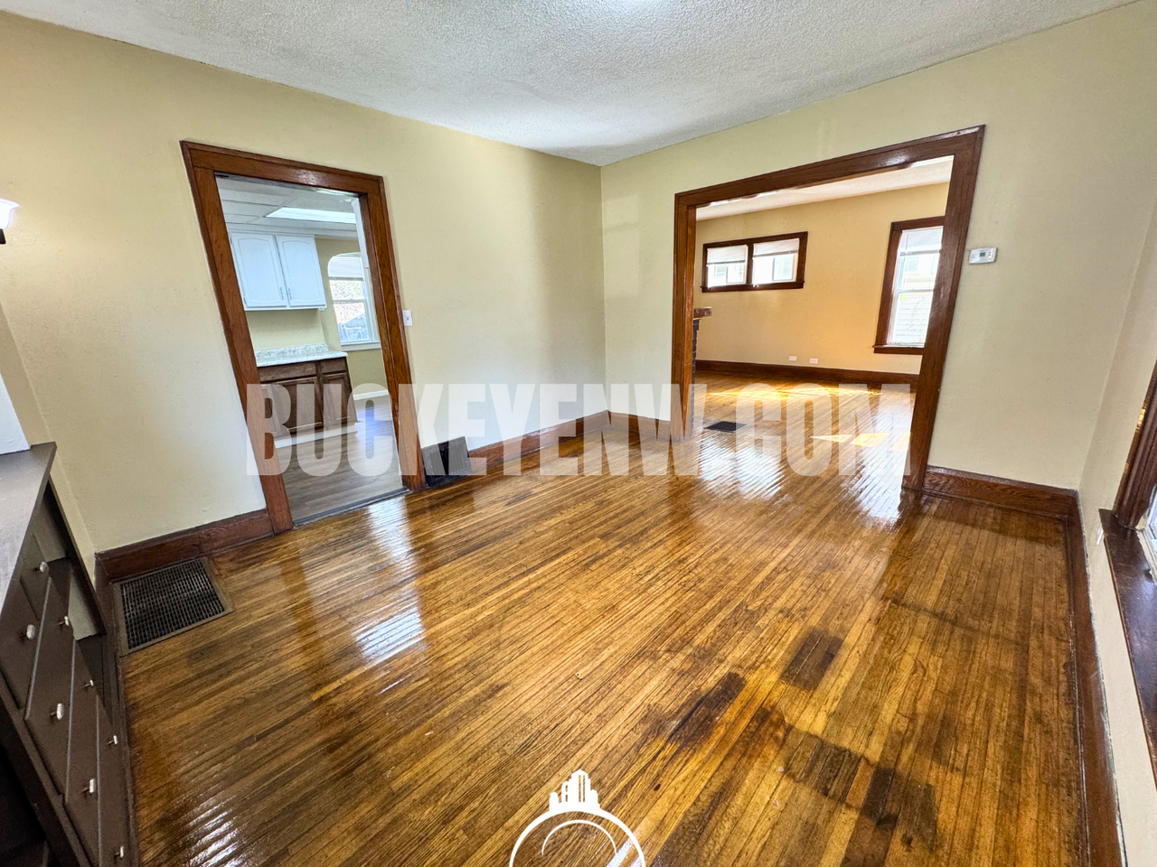 3832 Jackman Rd - Photo 5 of 15
